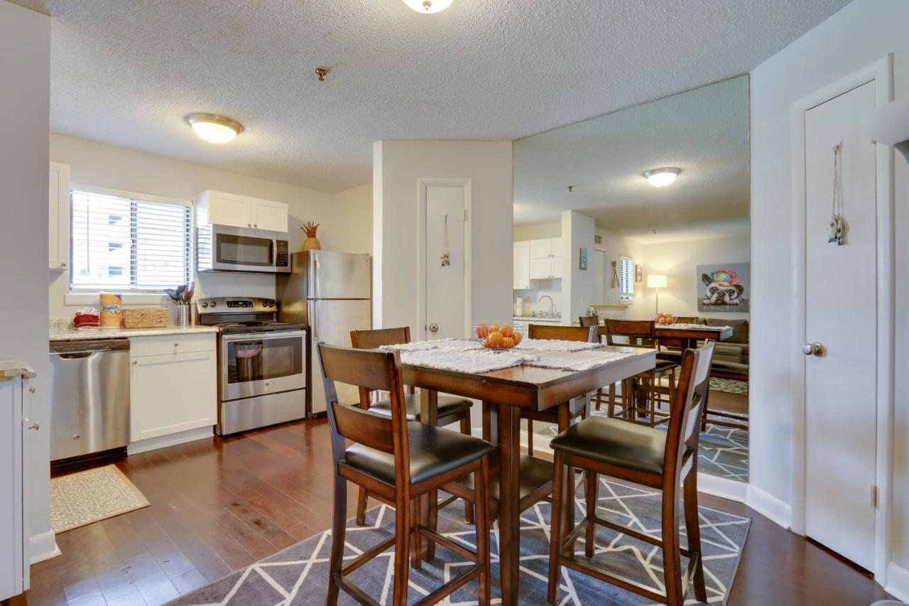 Newly Renovated Hilton Head Retreat, Walk To Beach Hilton Head Island Bagian luar foto